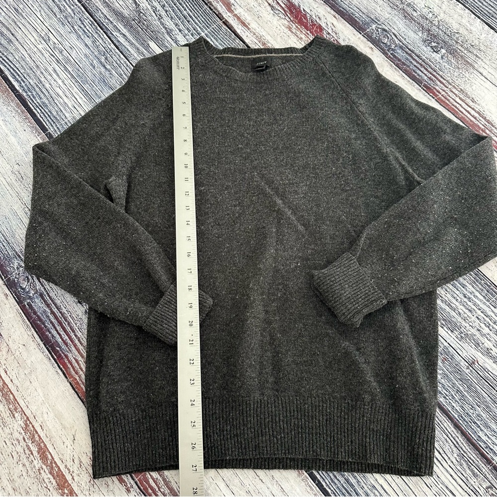 J. Crew 100% Wool Men's Gray Crewneck Sweater - Picture 8 of 8